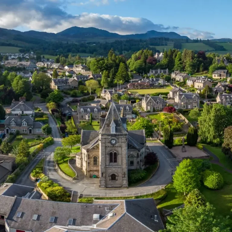 sonas_christian_holidays_pitlochry